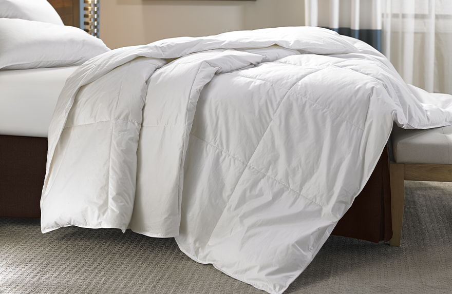 https://www.fairfieldstore.com/images/products/thmb/fairfield-store-ffi-113-d-down-comforter_thmb.jpg